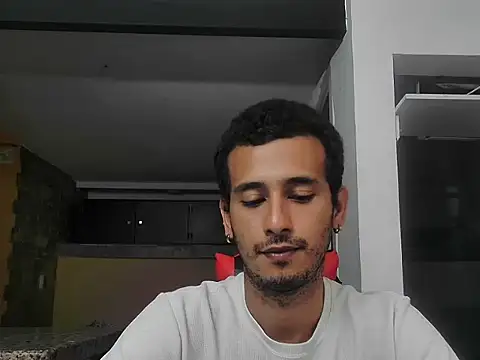 talktome4 online show from 04-22-26, 07:59