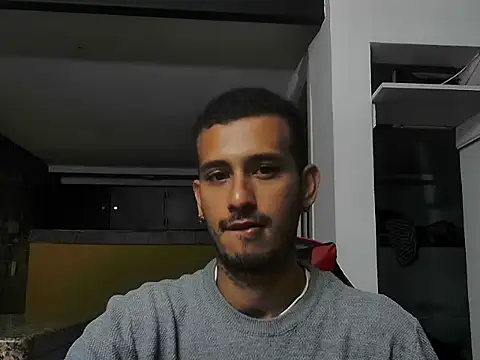 talktome4 online show from 05-18-26, 04:07