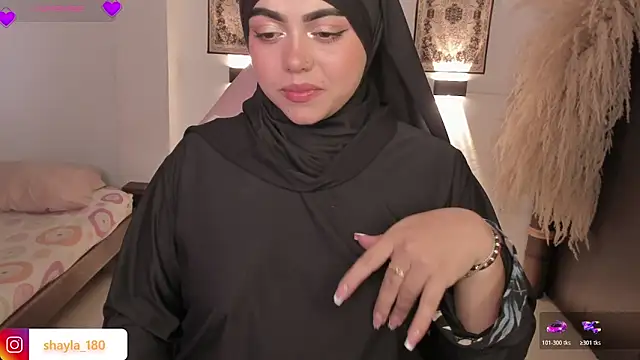 shayla 18 online show from 04-27-26, 10:19