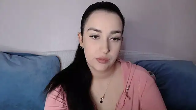 Snapshot of vitalina_freedom chatting on 10-10-25, 10:03 vitalina freedom online show from 10-10-25, 10:03