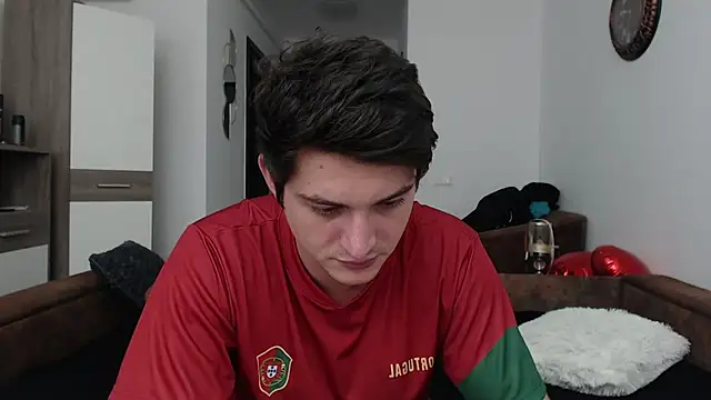 Snapshot of AndyFame chatting on 02-28-25, 03:04 AndyFame online show from 02-28-25, 03:04