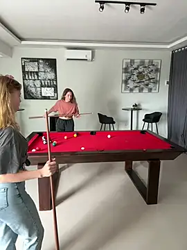 Nura n Sarah online show from 01-28-25, 08:14