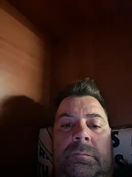 Snapshot of h4cAlex chatting on 12-19-24, 07:40 h4cAlex online show from 12-19-24, 07:40