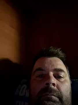 Snapshot of h4cAlex chatting on 11-12-25, 07:35 h4cAlex online show from 11-12-25, 07:35