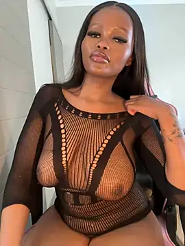 Snapshot of Neelo-Smith chatting on 12-26-24, 06:30 Neelo-Smith online show from 12-26-24, 06:30