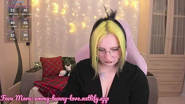 EmmyBunny online show from 01-09-26, 12:19
