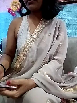 Aafrin0 online show from 10-20-25, 09:48