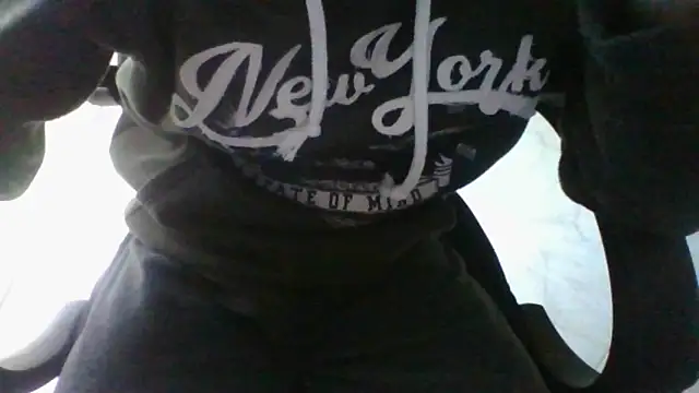 FranciCazzone online show from 02-17-25, 03:09