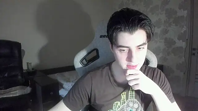 Knuckles17 online show from 05-11-26, 02:45