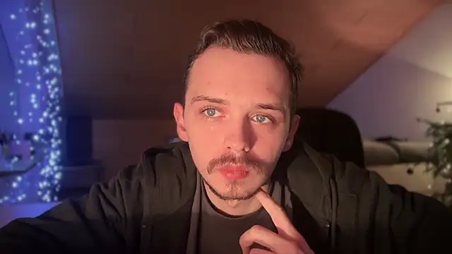 naked psy online show from 01-15-25, 04:25