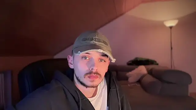 naked psy online show from 02-04-25, 12:29