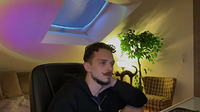 naked psy online show from 03-19-26, 05:06