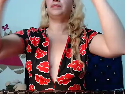 69liamilk69 online show from 11-06-25, 05:52