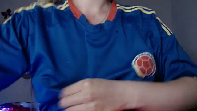 69liamilk69 online show from 12-21-25, 06:09