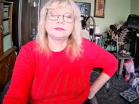 Snapshot of LOLA8888 chatting on 10-02-25, 12:01 LOLA8888 online show from 10-02-25, 12:01