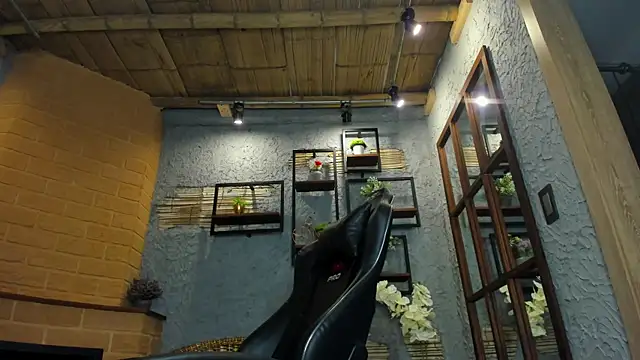 alexgiraldo  online show from 01-12-25, 06:05