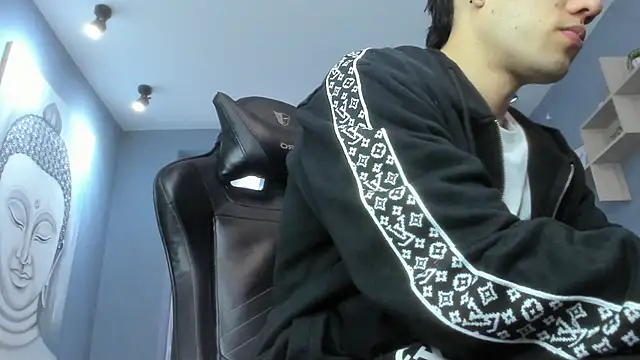 alexgiraldo  online show from 01-20-25, 02:57