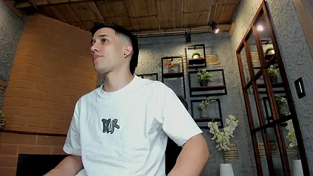 alexgiraldo  online show from 01-24-25, 11:26