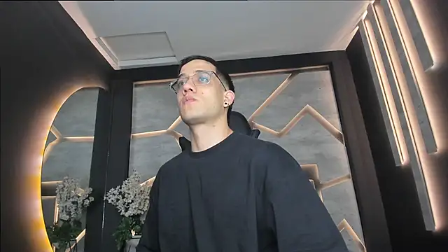 alexgiraldo  online show from 02-27-25, 11:20