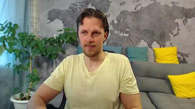 Snapshot of VikingChrisss chatting on 04-25-26, 09:23 VikingChrisss online show from 04-25-26, 09:23