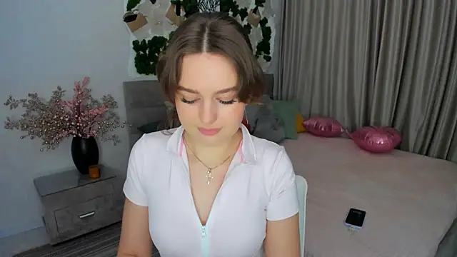 MiracleCurly online show from 03-14-25, 10:16