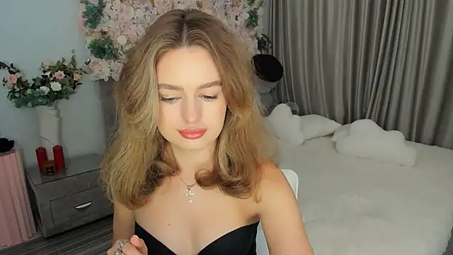 MiracleCurly online show from 09-16-25, 06:09