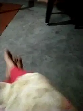 Snapshot of ohana143 chatting on 03-17-25, 07:26 ohana143 online show from 03-17-25, 07:26