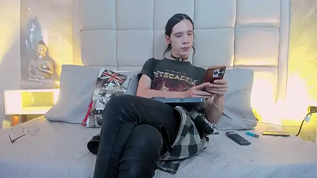 Hecatee 77 online show from 11-01-25, 07:49