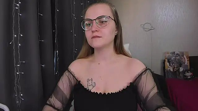 MissBrightShine online show from 03-06-26, 11:28