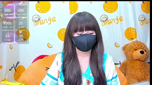 alonelove   online show from 10-29-25, 02:36