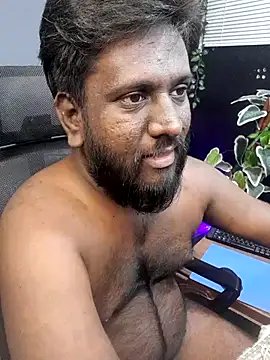 Rayansmith  online show from 10-12-25, 11:09