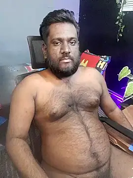 Rayansmith  online show from 11-07-25, 05:40