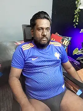 Rayansmith  online show from 11-17-25, 10:04