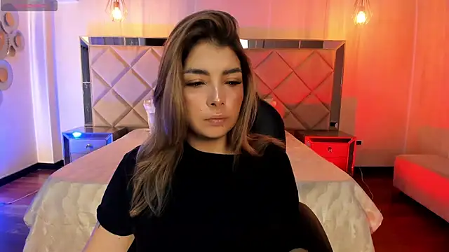 LisaMonroe  online show from 02-11-25, 02:02