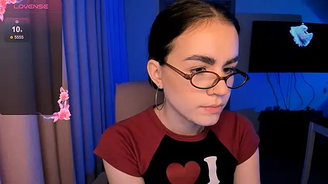 Snapshot of _selectrra chatting on 12-15-24, 03:20  selectrra online show from 12-15-24, 03:20