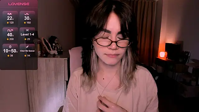 Snapshot of _selectrra chatting on 02-26-25, 02:25  selectrra online show from 02-26-25, 02:25