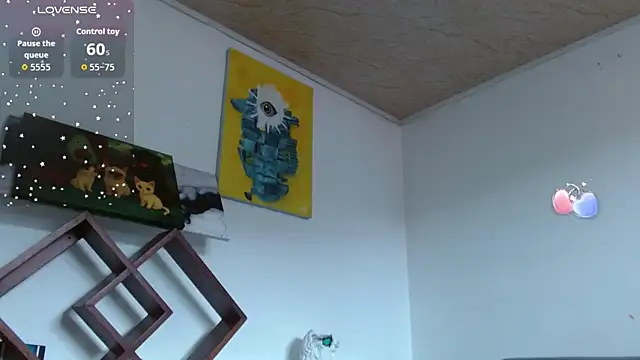 ZoeBakers  online show from 12-15-25, 06:56