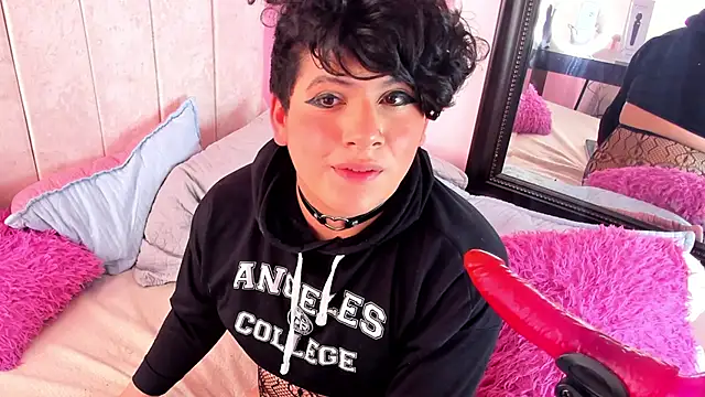 Satuurn  online show from 02-15-25, 06:55