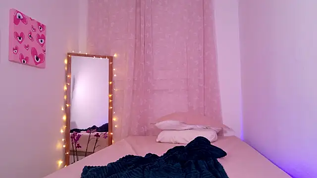 Snapshot of Mar_333 chatting on 12-19-25, 07:26 Mar 333 online show from 12-19-25, 07:26