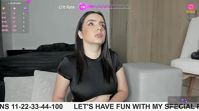 Snapshot of rouse_lili chatting on 12-15-24, 11:12 rouse lili online show from 12-15-24, 11:12