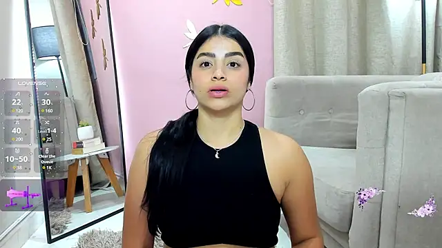 Snapshot of Paula_Desousa chatting on 01-07-25, 11:14 Paula Desousa online show from 01-07-25, 11:14