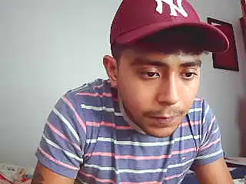 Snapshot of wailer_ chatting on 12-30-24, 05:02 wailer  online show from 12-30-24, 05:02