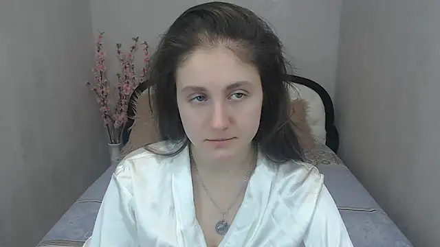 Holliy Cooper online show from 02-19-25, 10:01