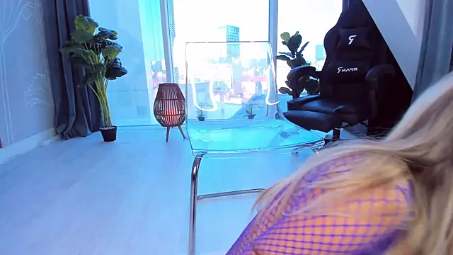 Snapshot of SpoilM3Mor3 chatting on 02-11-25, 12:37 SpoilM3Mor3 online show from 02-11-25, 12:37