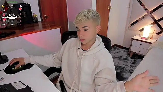 Austin connor  online show from 12-18-24, 10:13