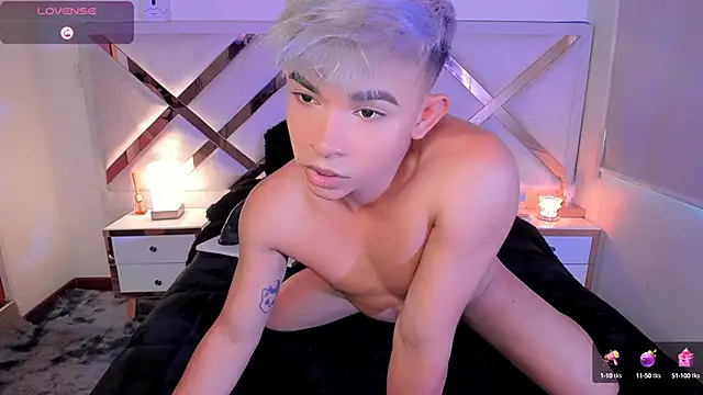 Austin connor  online show from 01-19-25, 03:32