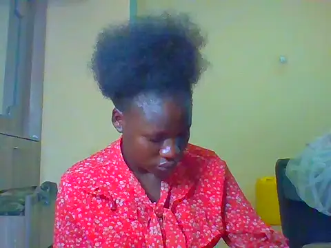 prettychic5 online show from 03-21-26, 11:48