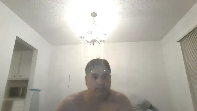 Peachestabby147 online show from 12-20-25, 01:34