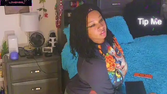 temptressbeauty24 online show from 10-29-25, 04:04