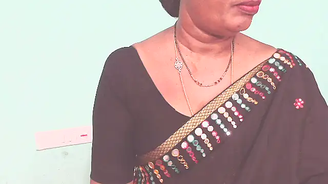 shrutitelugu69 online show from 04-15-26, 04:58